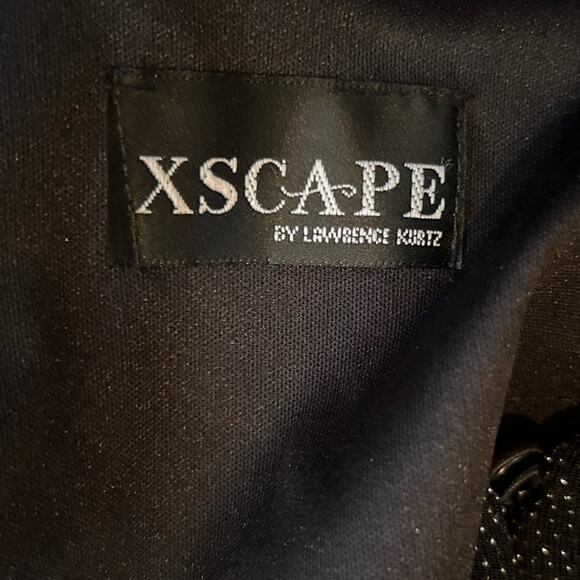 Xscape Black Sparkly Glittery Fringe Hem Cardigan Size Small - Picture 4 of 5